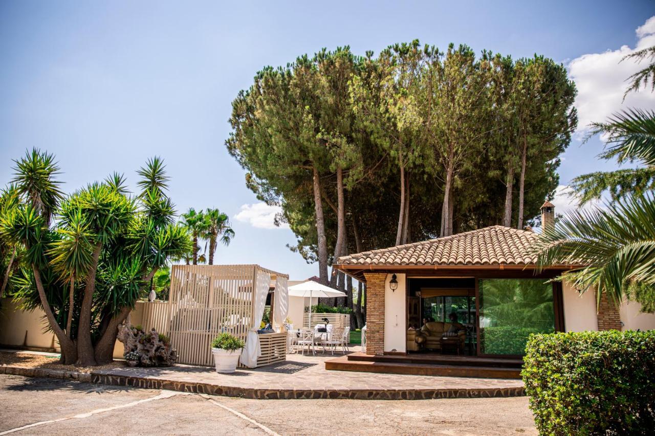 Villa Laoconte Piscina, Jacuzzi E Biliardo Canicatti Luaran gambar